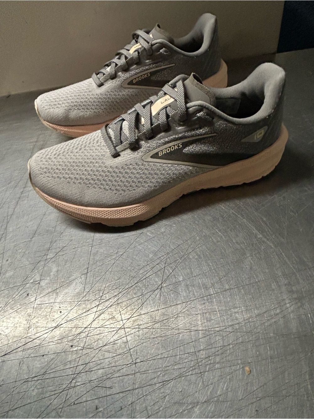Brooks Running Sneakers Size 7 Women